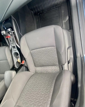 Toyota Corolla cena 93900 przebieg: 43500, rok produkcji 2019 z Oświęcim małe 742